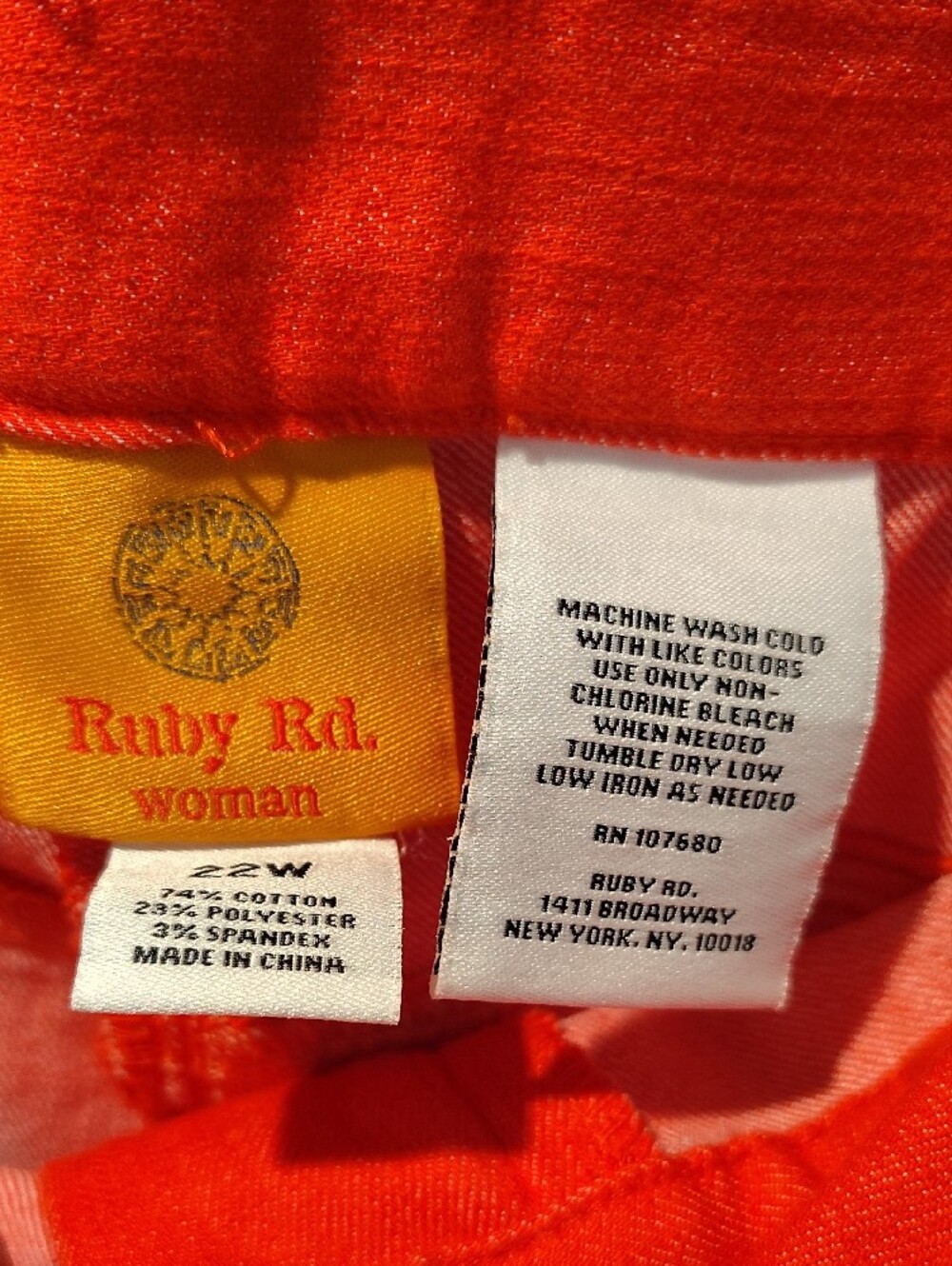 Ruby Rd. Men's Red Chinos - Picture 2 of 9